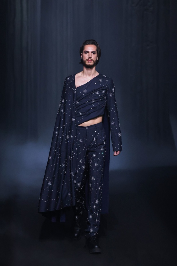 تباين الليل والنهار في مجموعة جورج حبيقة لخريف وشتاء 2023-2024 