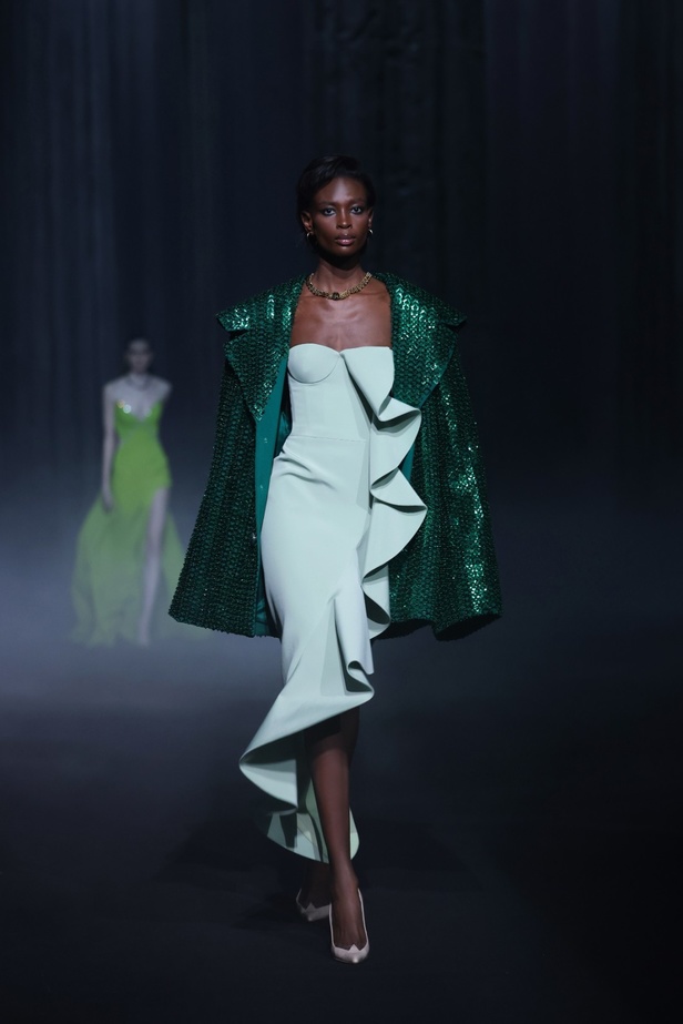 تباين الليل والنهار في مجموعة جورج حبيقة لخريف وشتاء 2023-2024 