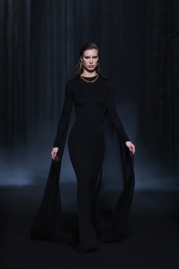 تباين الليل والنهار في مجموعة جورج حبيقة لخريف وشتاء 2023-2024 