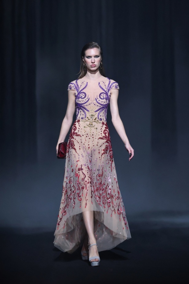 تباين الليل والنهار في مجموعة جورج حبيقة لخريف وشتاء 2023-2024 