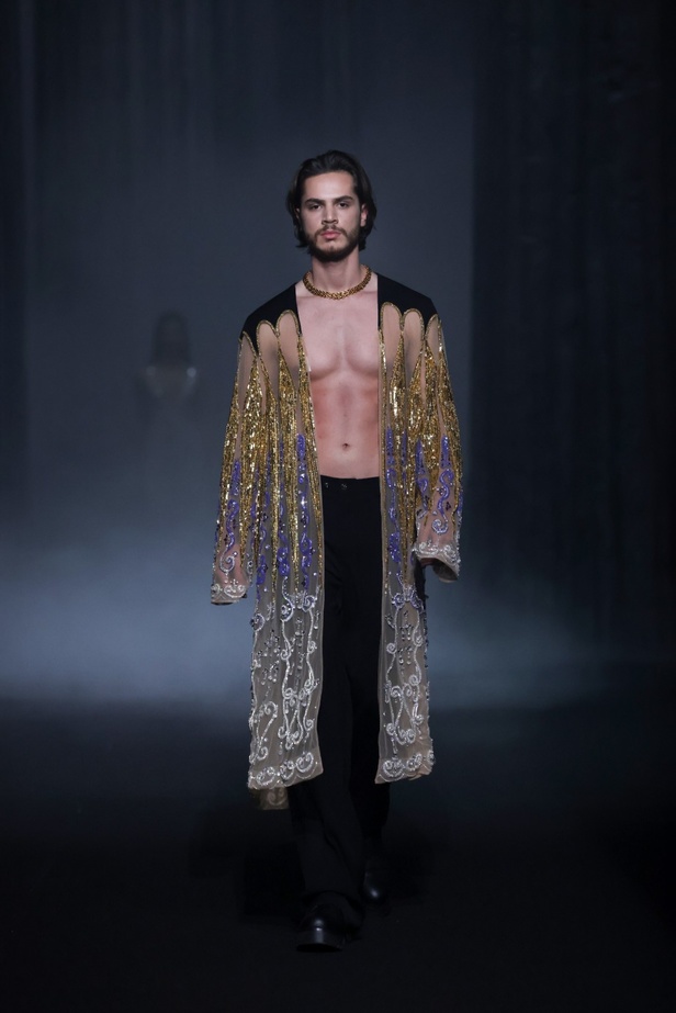 تباين الليل والنهار في مجموعة جورج حبيقة لخريف وشتاء 2023-2024 