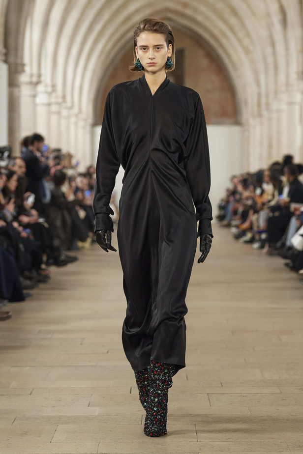 مجموعة Lanvin لموسم خريف وشتاء 2024 في باريس