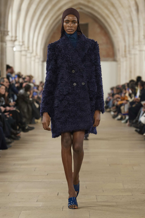 مجموعة Lanvin لموسم خريف وشتاء 2024 في باريس