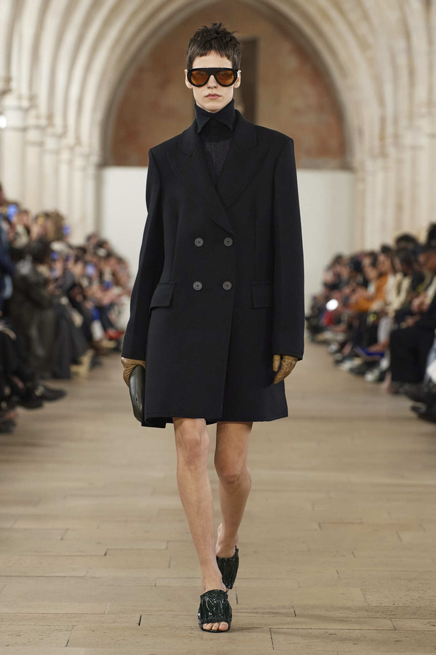 مجموعة Lanvin لموسم خريف وشتاء 2024 في باريس