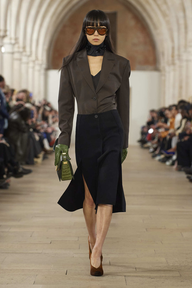 مجموعة Lanvin لموسم خريف وشتاء 2024 في باريس