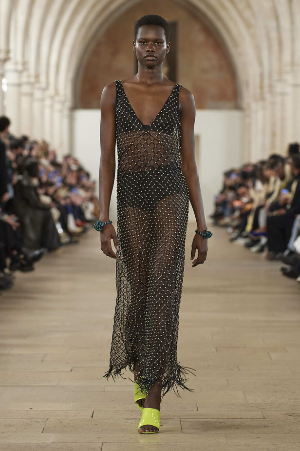 مجموعة Lanvin لموسم خريف وشتاء 2024 في باريس