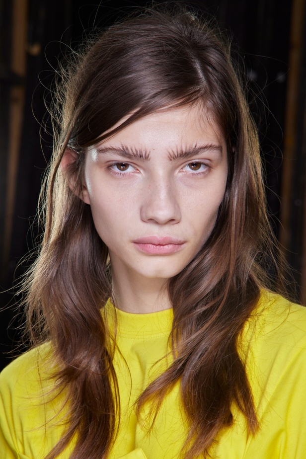 اطلالات جمالية من مجموعة MSGM لخريف وشتاء 2023-2024