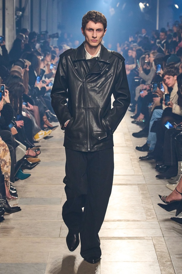 مجموعة Isabel Marant لخريف وشتاء 2023-2024