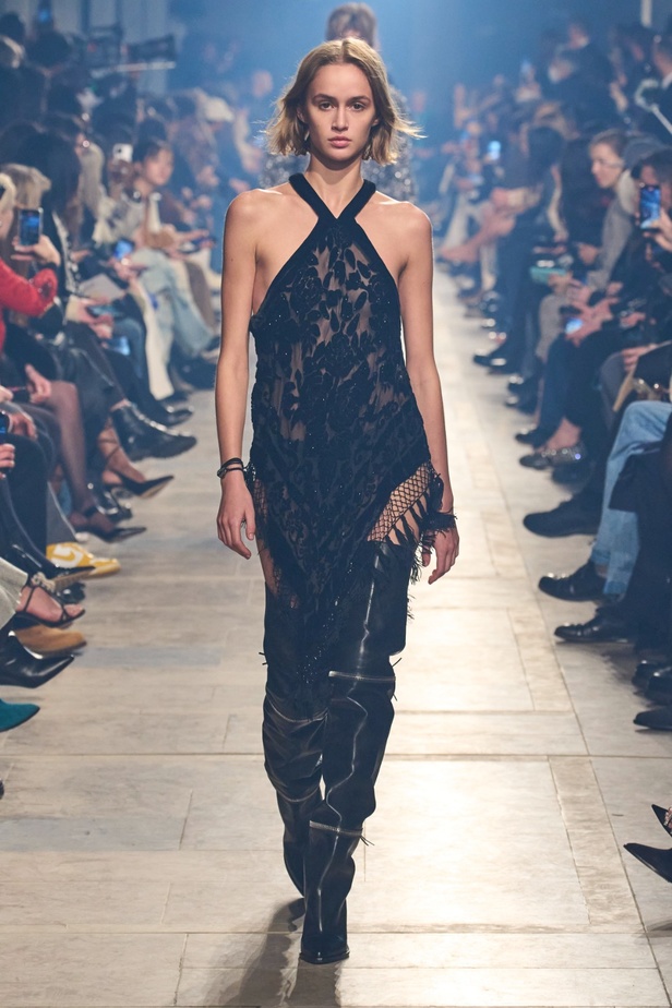 مجموعة Isabel Marant لخريف وشتاء 2023-2024