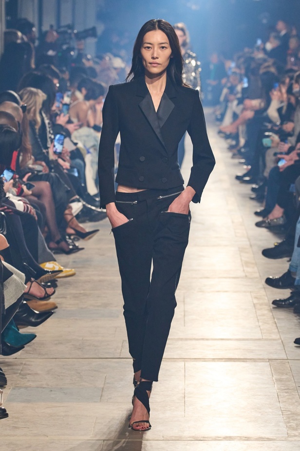 مجموعة Isabel Marant لخريف وشتاء 2023-2024