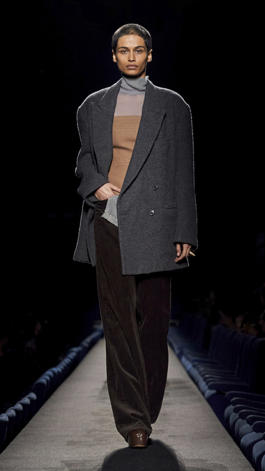 مجموعة Dries Van Noten لموسم خريف وشتاء 2023-2024