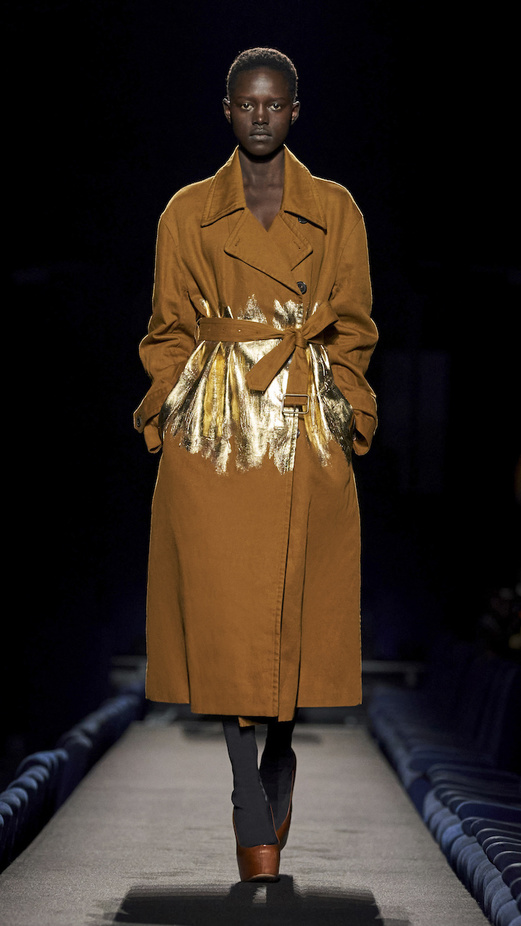 مجموعة Dries Van Noten لموسم خريف وشتاء 2023-2024
