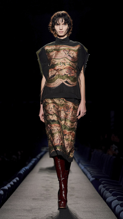 مجموعة Dries Van Noten لموسم خريف وشتاء 2023-2024