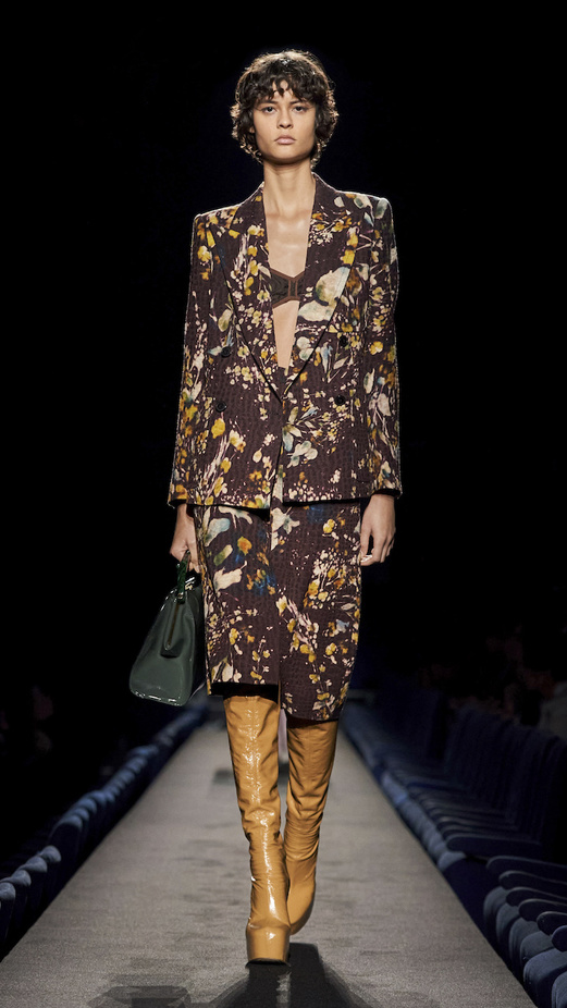 مجموعة Dries Van Noten لموسم خريف وشتاء 2023-2024