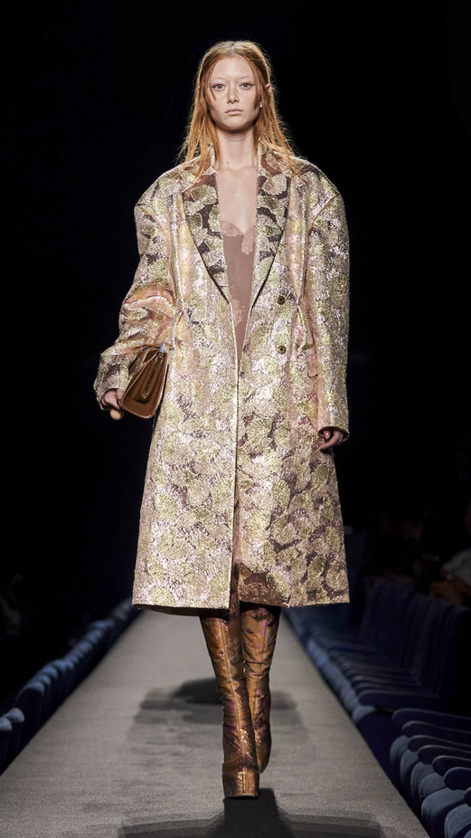 مجموعة Dries Van Noten لموسم خريف وشتاء 2023-2024