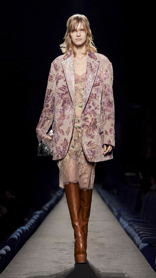مجموعة Dries Van Noten لموسم خريف وشتاء 2023-2024