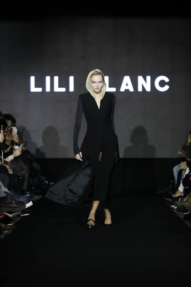 Lili Blanc استهلت خطوتها العالمية بعرض مجموعة Flamme Femme في باريس