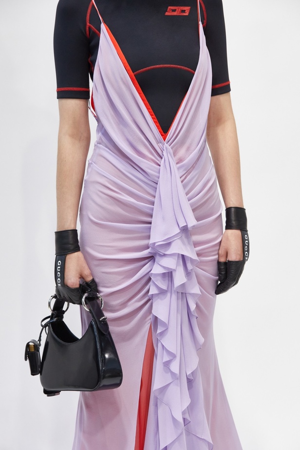 مجموعة Gucci Cruise 2024 تأخذنا إلى سيول في رحلة تجمع بين الأناقة والتراث 