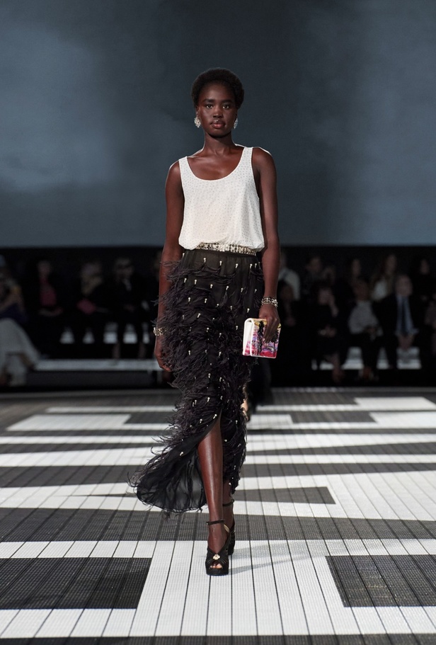 شانيل تستحضر سحر هوليوود في مجموعة CRUISE لعام 2023/2024