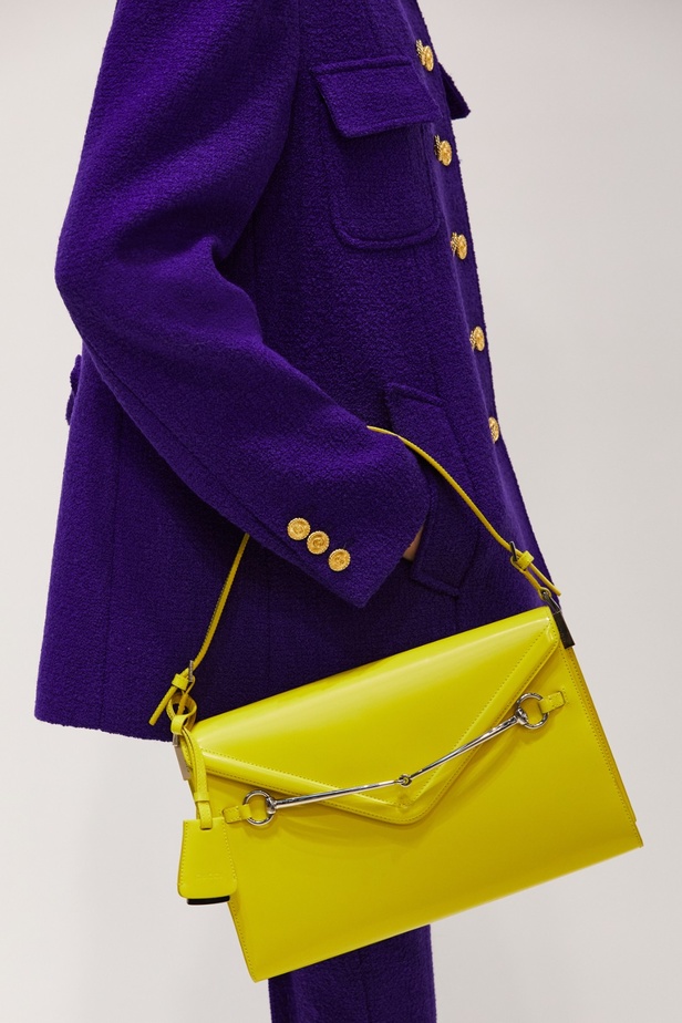 مجموعة Gucci Cruise 2024 تأخذنا إلى سيول في رحلة تجمع بين الأناقة والتراث 