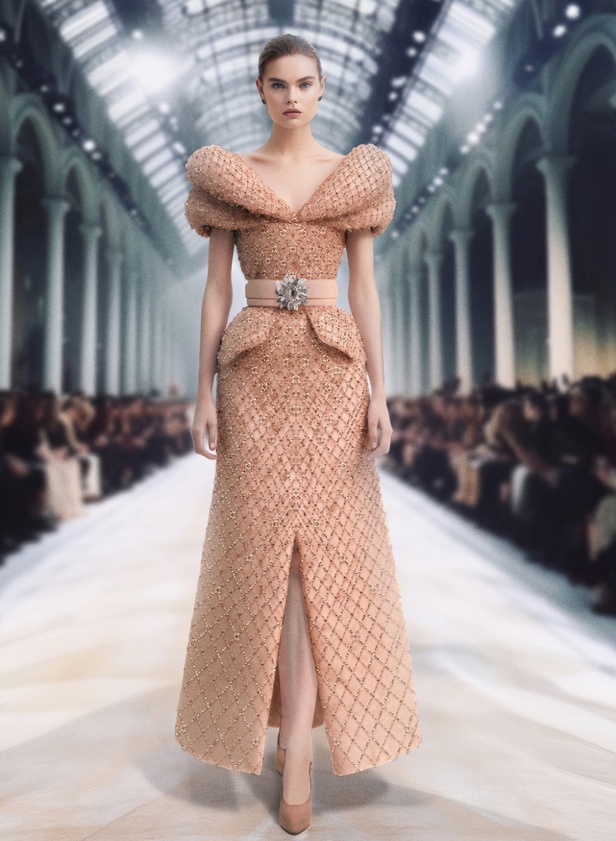 قفز فوق الزمن في مجموعة المصمم سعيد قبيسي لخريف 2024... يطوّع التكنولوجيا لمحاكاة المستقبل