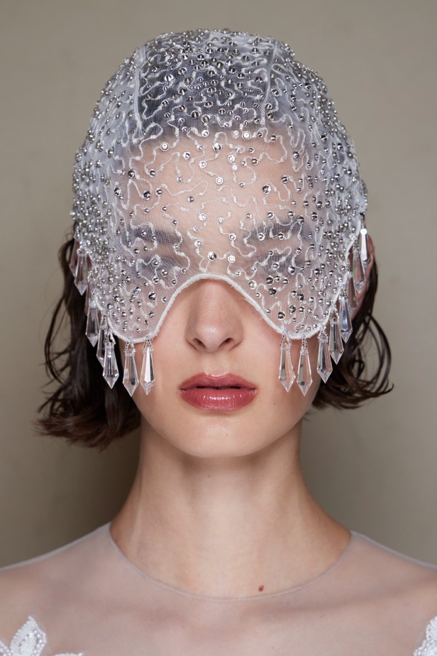 إطلالات جمالية من مجموعة جورج حبيقة للأزياء الراقية لخريف 2023