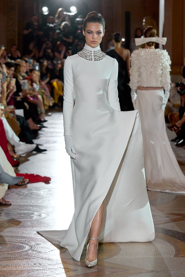 مجموعة Stéphane Rolland لخريف وشتاء 2024 تكرّم ماريا كالاس 