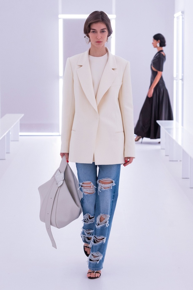 مجموعة Brandon Maxwell لربيع وصيف 2024 في نيويورك