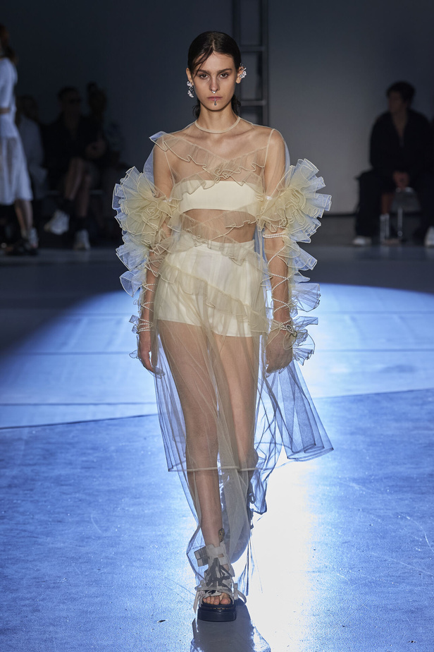 راقصة الباليه.. مصدر الوحي الأساسي لدار ADEAM في نيويورك