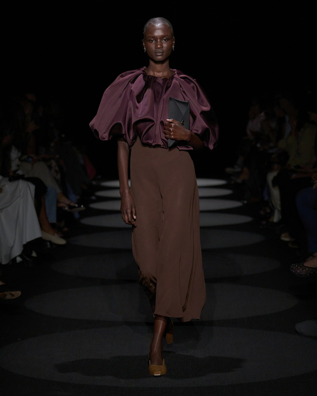 مجموعة Altuzarra لربيع وصيف 2024 في نيويورك