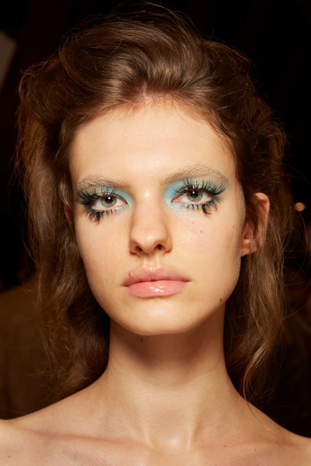 إطلالة المرأة اليومية بكل أسلوب أناقتها تحييها مجموعة Antonio Marras لموسم ربيع وصيف 2024 في ميلانو