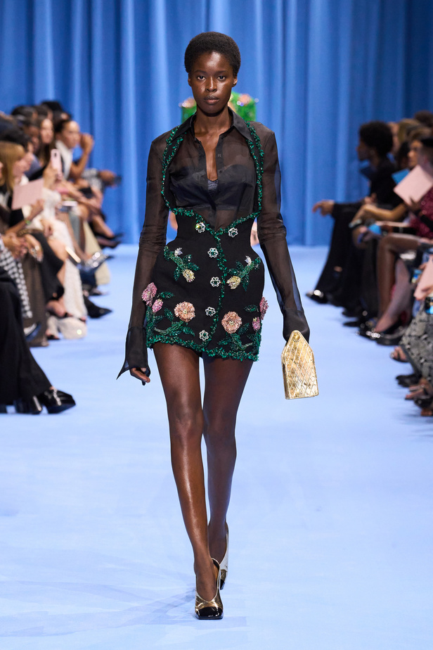 مجموعة Balmain لموسم ربيع وصيف 2024