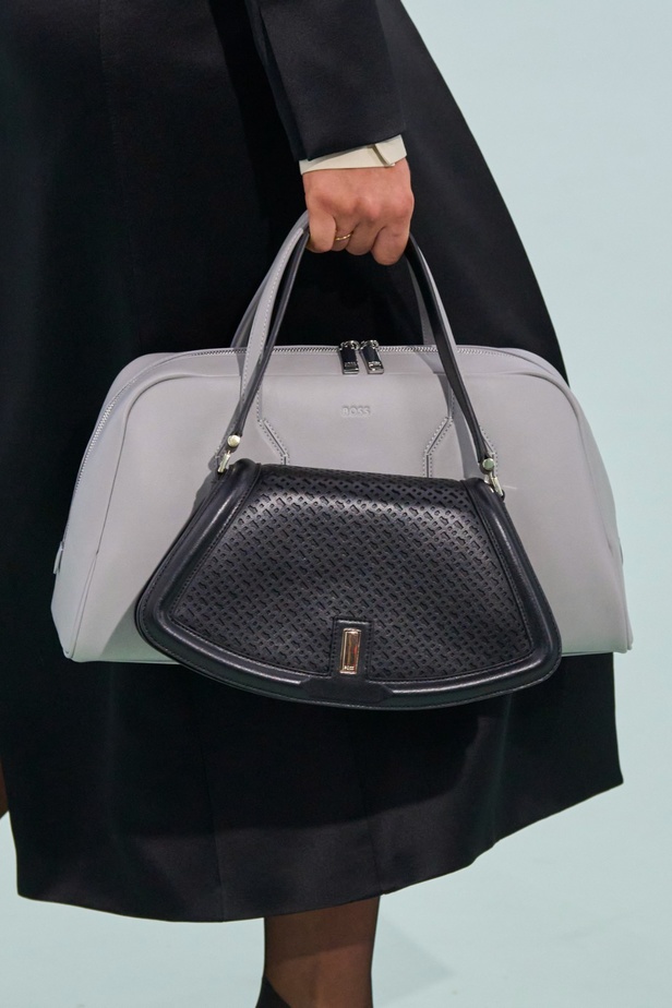 CorpCore: علامة BOSS تعيد إحياء إرثها العريق مع عرض أزياء خريف وشتاء 2023 