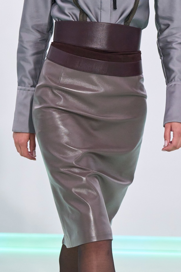 CorpCore: علامة BOSS تعيد إحياء إرثها العريق مع عرض أزياء خريف وشتاء 2023 