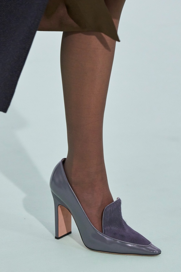 CorpCore: علامة BOSS تعيد إحياء إرثها العريق مع عرض أزياء خريف وشتاء 2023 