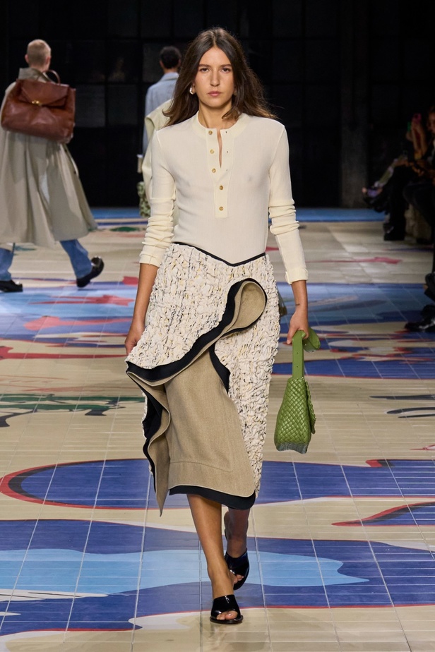مجموعة Bottega Veneta لربيع وصيف 2024 