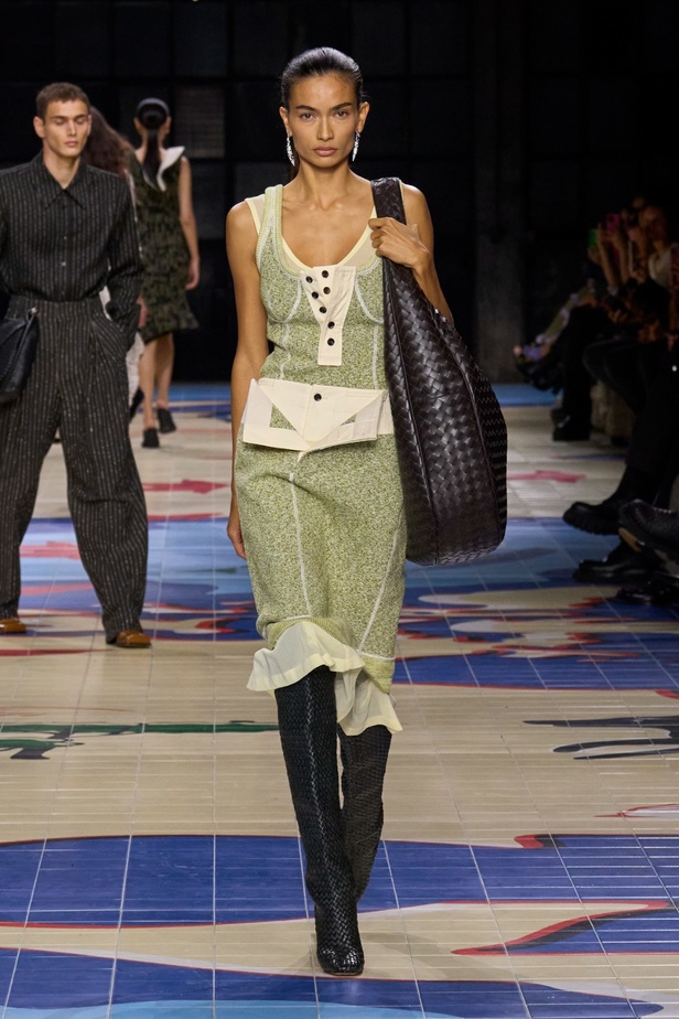 مجموعة Bottega Veneta لربيع وصيف 2024 