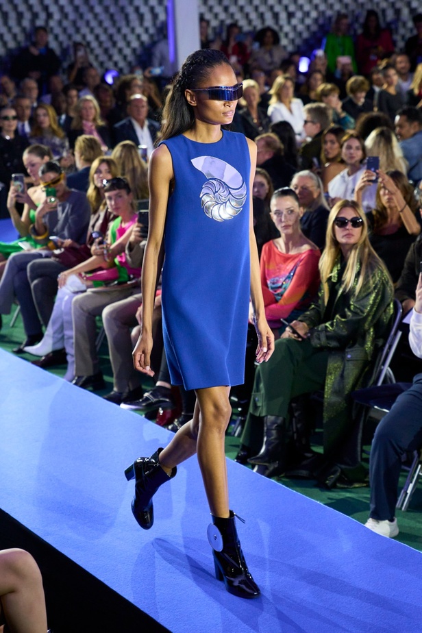 مجموعة Pierre Cardin لربيع وصيف 2024