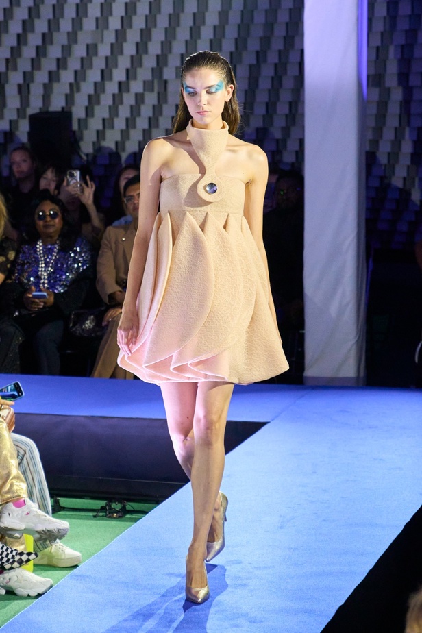 مجموعة Pierre Cardin لربيع وصيف 2024