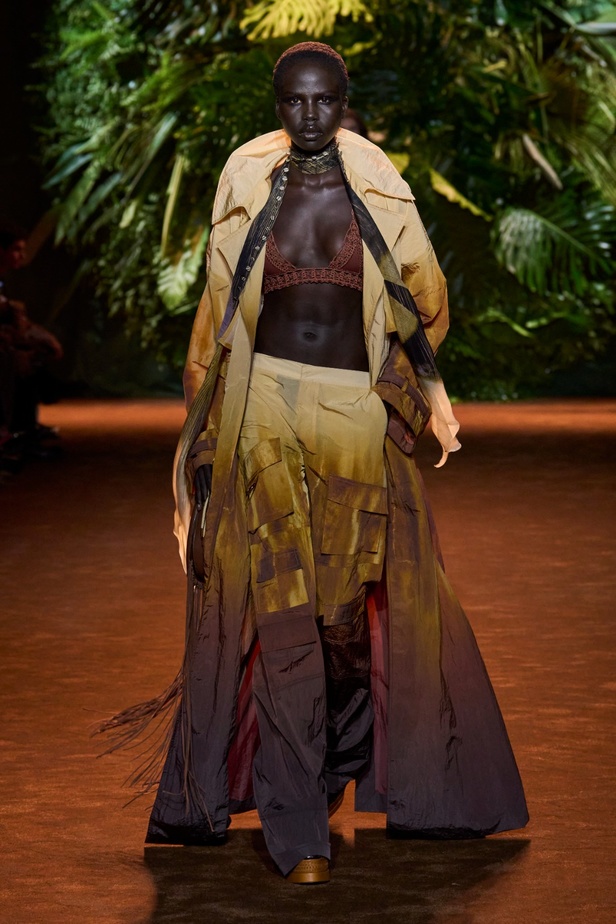 مجموعة Roberto Cavalli لربيع وصيف 2024