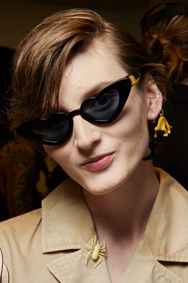 مجموعة Coach لربيع وصيف 2024... احتفال بسنوات المصمم ستيوارت فيفرز العشر وعشقه لنيويورك