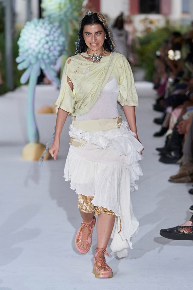 مجموعة Collina Strada لربيع وصيف 2024