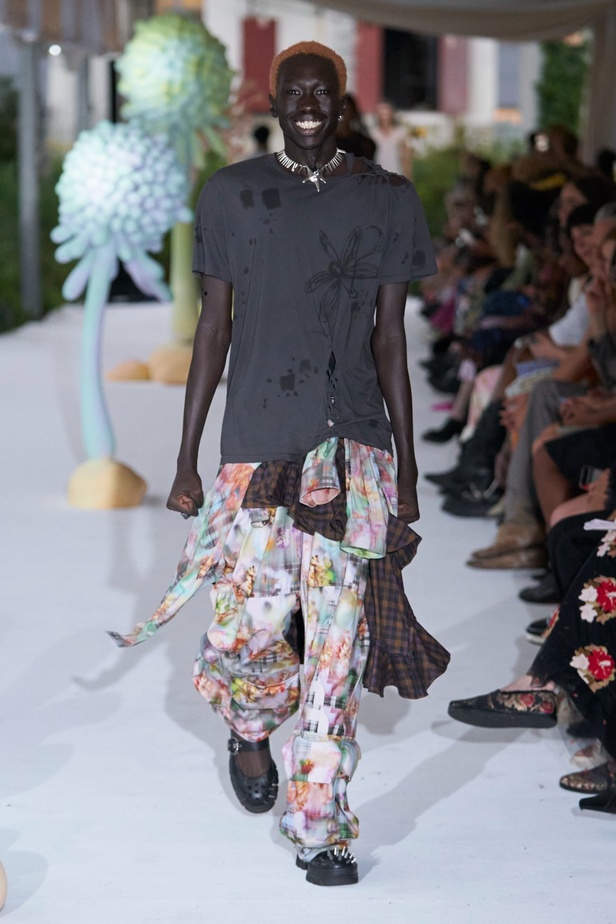 مجموعة Collina Strada لربيع وصيف 2024