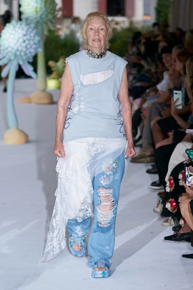 مجموعة Collina Strada لربيع وصيف 2024