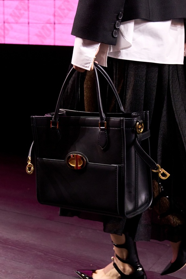 اكسسوارات مجموعة Dior لربيع وصيف 2024