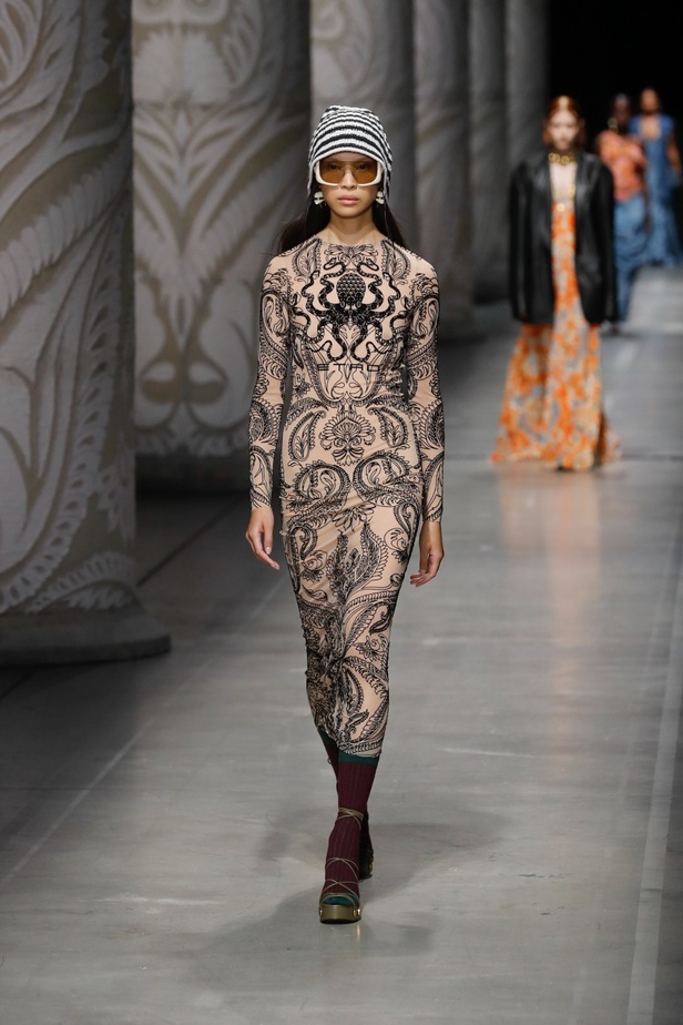 مجموعة Etro لربيع وصيف 2024