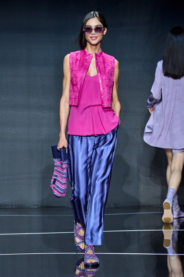 مجموعة Emporio Armani لربيع وصيف 2024 