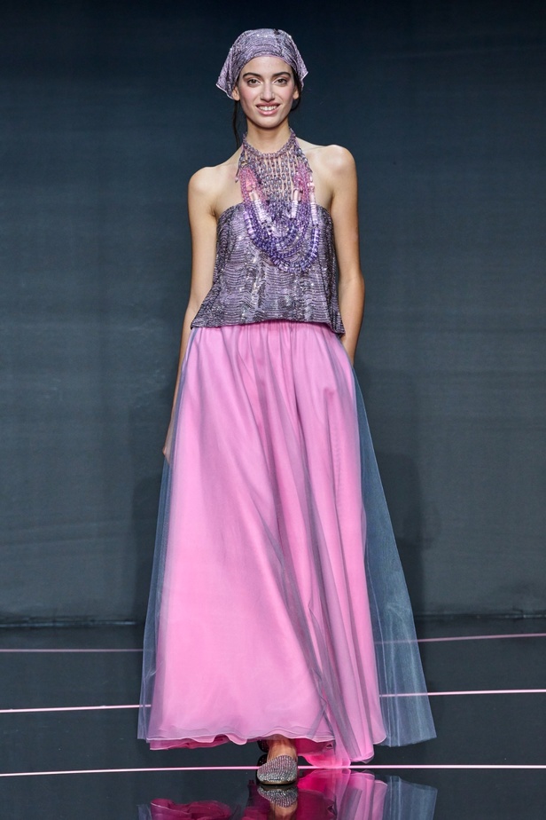 مجموعة Emporio Armani لربيع وصيف 2024 