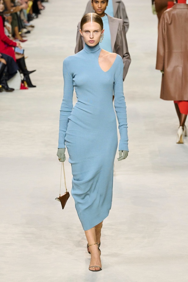 مجموعة Fendi لربيع وصيف 2024