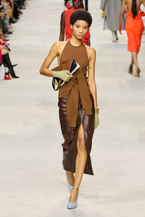 مجموعة Fendi لربيع وصيف 2024